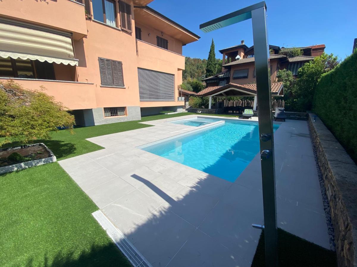 B&B Arcobaleno Longone al Segrino Bagian luar foto