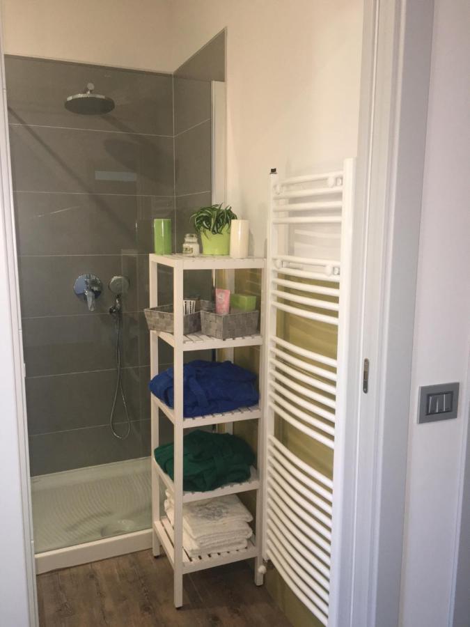 B&B Arcobaleno Longone al Segrino Bagian luar foto