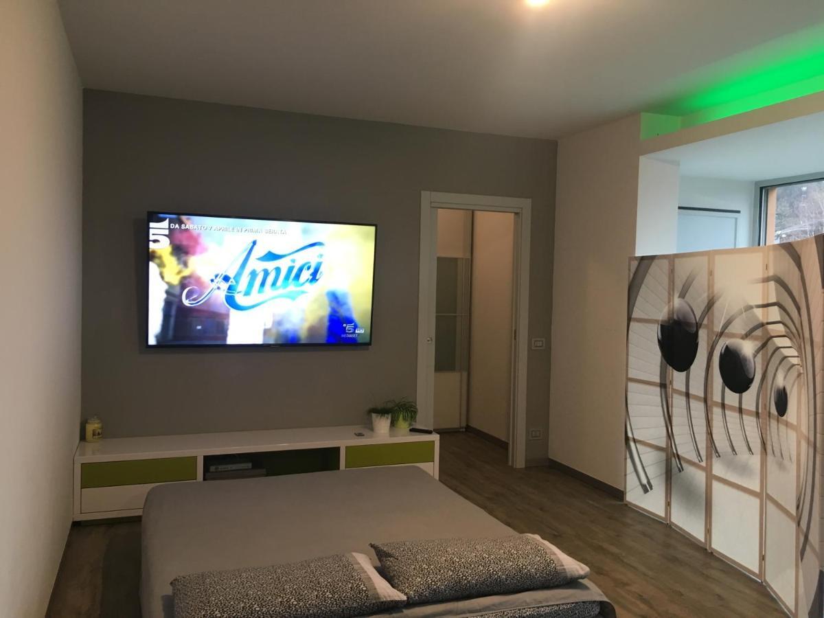 B&B Arcobaleno Longone al Segrino Bagian luar foto